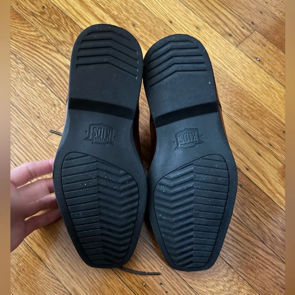 Florsheim boy’s dress